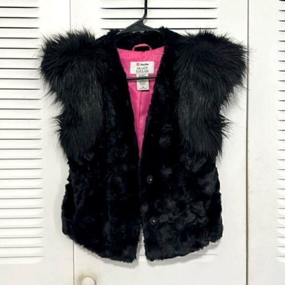 Black Fur Vest with Snap Closures Neiman Marcus Skaist Taylor XS